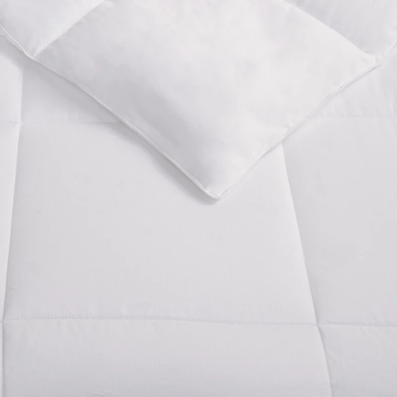 Sleep Philosophy Year Round Warmth 300 Thread Count Cotton Sateen Down Alternative 3M Thinsulate Comforter