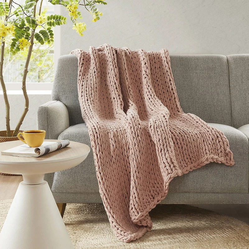 Madison Park Handmade Chunk Double Knit Plush Lightweight Throw