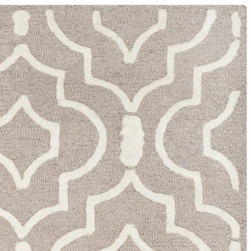 Safavieh Selina Geometric Hand Tufted Wool Rug