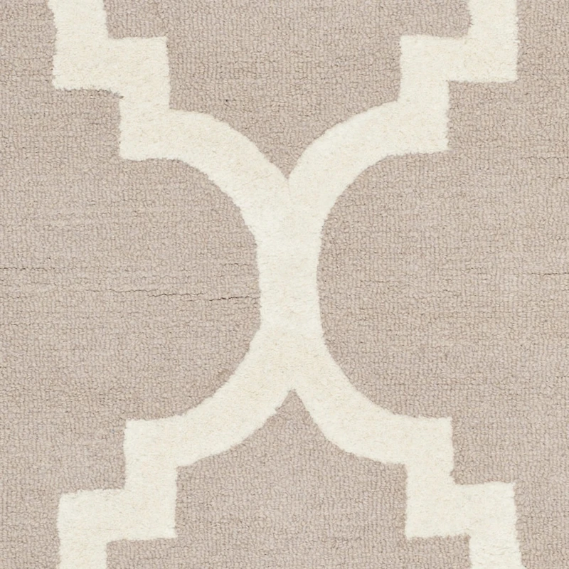Safavieh Roger Geometric Hand Tufted Wool Rug