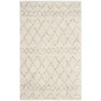 Safavieh Roland Geometric Rug