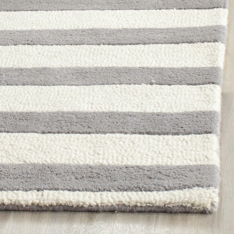 Safavieh Linette Stripe Hand Tufted Wool Rug