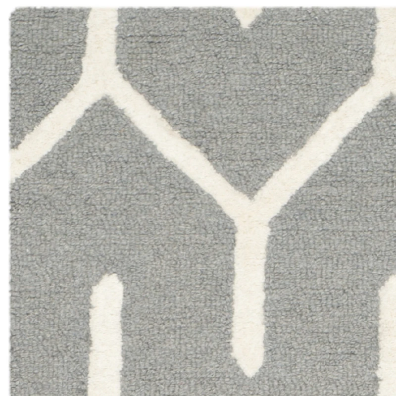 Safavieh Luther Rug