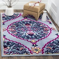 Safavieh Landen Floral Rug