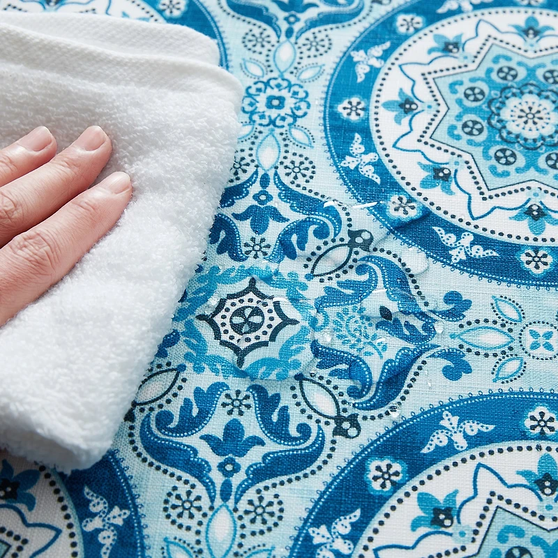 Threadmade Vietri Medallion Block Print Stain N Water Resistant Indoor/Outdoor Table Runner