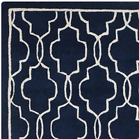 Safavieh Emmit Geometric Hand Tufted Wool Rug