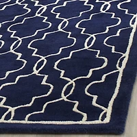 Safavieh Emmit Geometric Hand Tufted Wool Rug