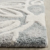Safavieh Einri Floral Hand Tufted Wool RectangularRug