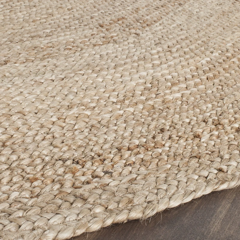 Safavieh Forbes Solid Oval Rug