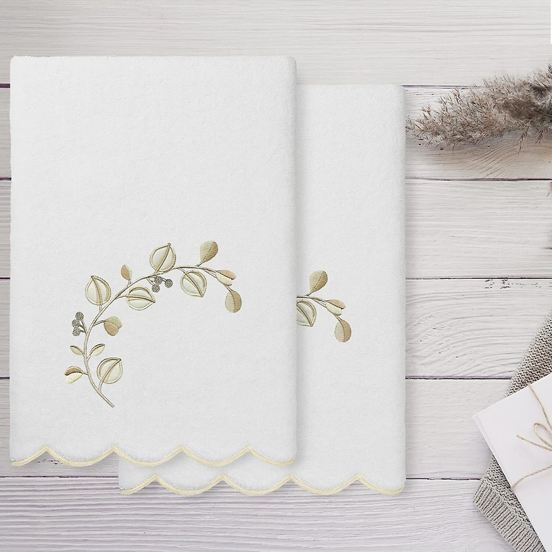 Linum Home Textiles Wild Branch Scallop 2-pc. Quick Dry Bath Towel Set