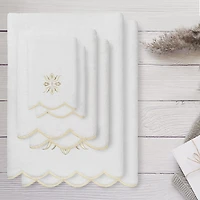 Linum Home Textiles Flower Crest Scallop -pc. Quick Dry Bath Towel Set