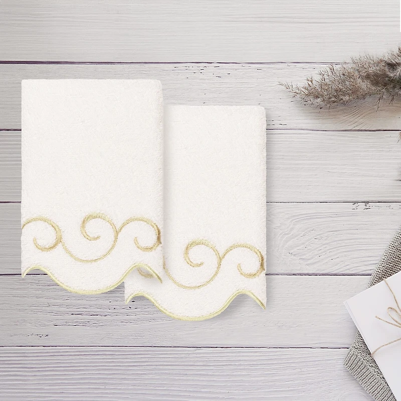 Linum Home Textiles Simplicity Scallop 2-pc. Fingertip Towel