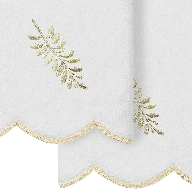 Linum Home Textiles Fern Toss Scallop 2-pc. Embellished Fingertip Towel