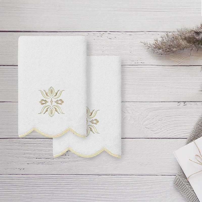 Linum Home Textiles Flower Crest Scallop 2-pc. Embellished Fingertip Towel