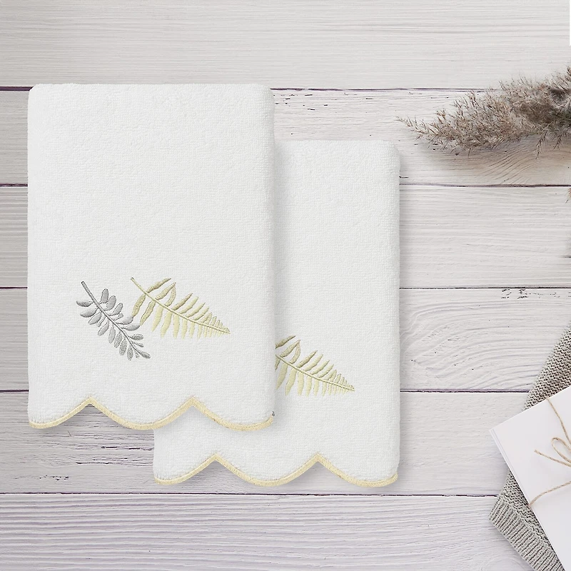 Linum Home Textiles Fern Toss Scallop 2-pc. Embellished Hand Towel