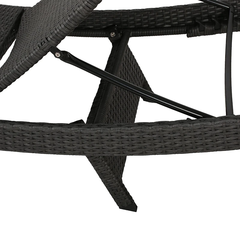 Salem Adjustable 2-pc. Lounge Chair