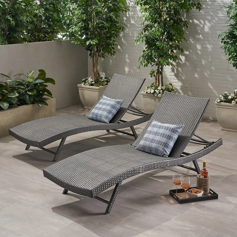 Kauai Lounge Chair 2-pc. Lounge Chair