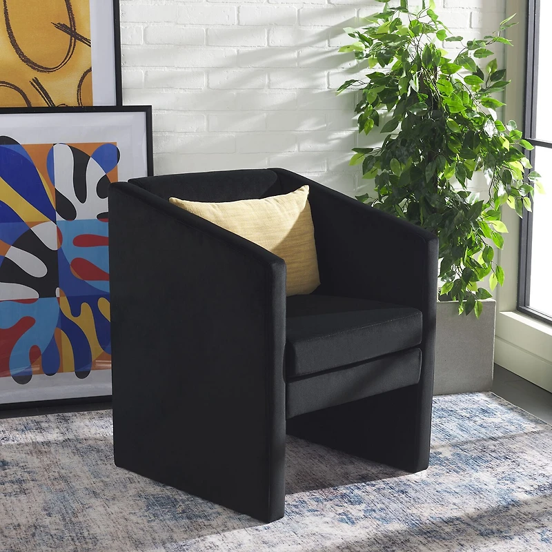Safavieh Ylva Upholstered Barrel Chair