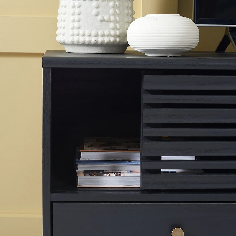 Safavieh Alatar TV Stand