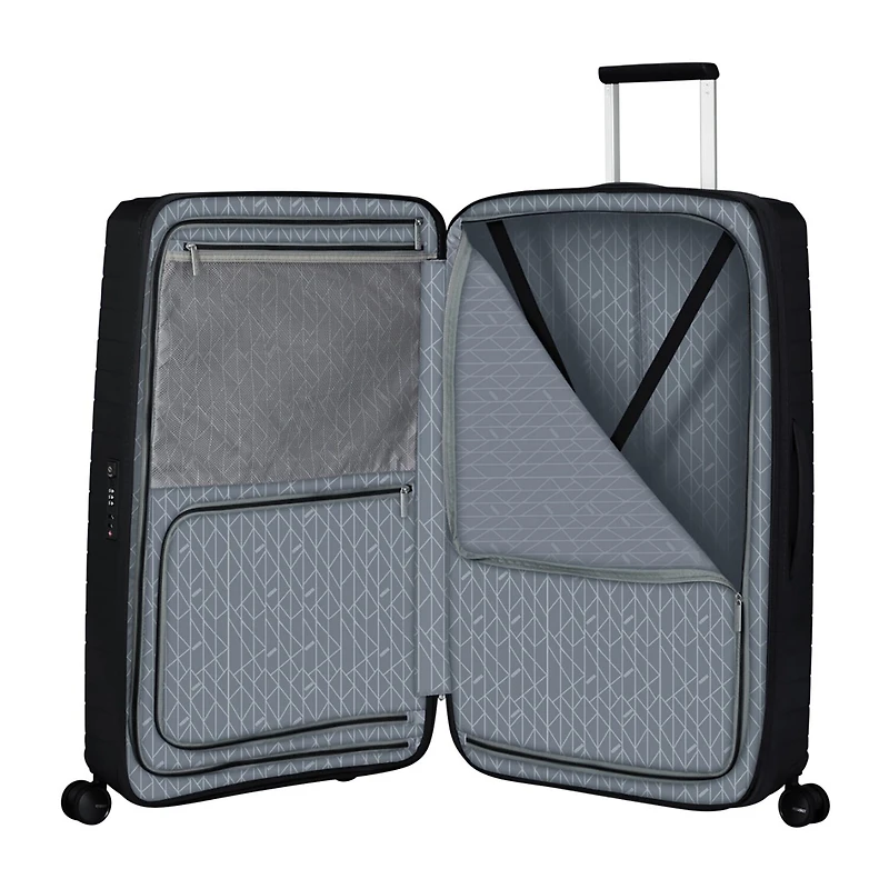 American Tourister Fastforward 29 Inch Hardside Expandable Checked Spinner Luggage