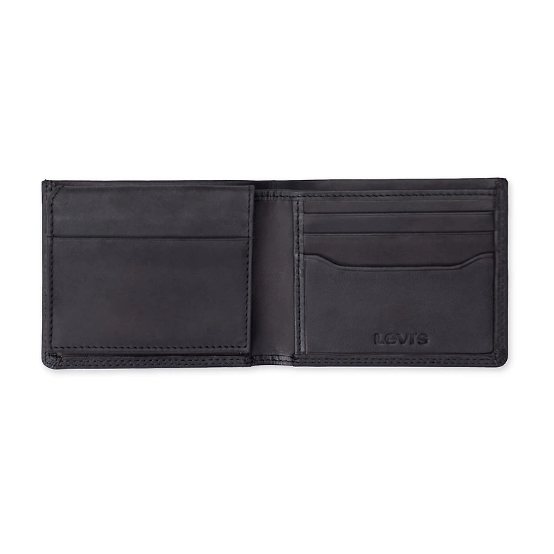 Levi's® Traveller With Ornament Mens Wallet