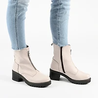 Journee Signature Womens Norrah Stacked Heel Booties