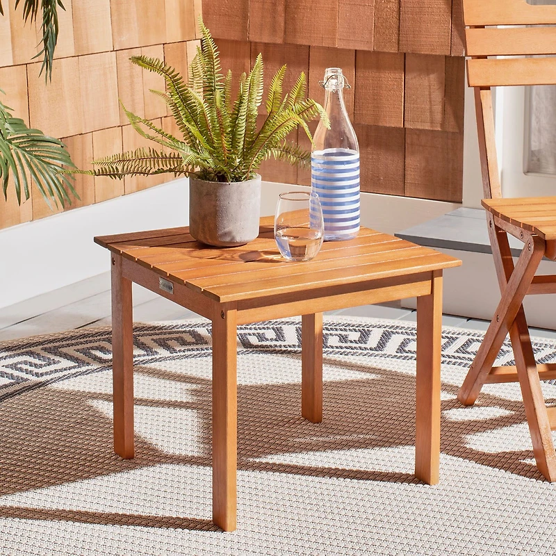 Safavieh Randor Outdoor And Patio Room Collection Weather Resistant Side Table