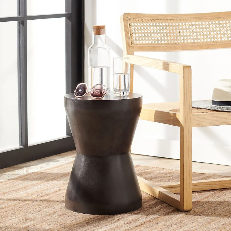 Safavieh Torre Outdoor And Room Collection Weather Resistant Cement Side Table