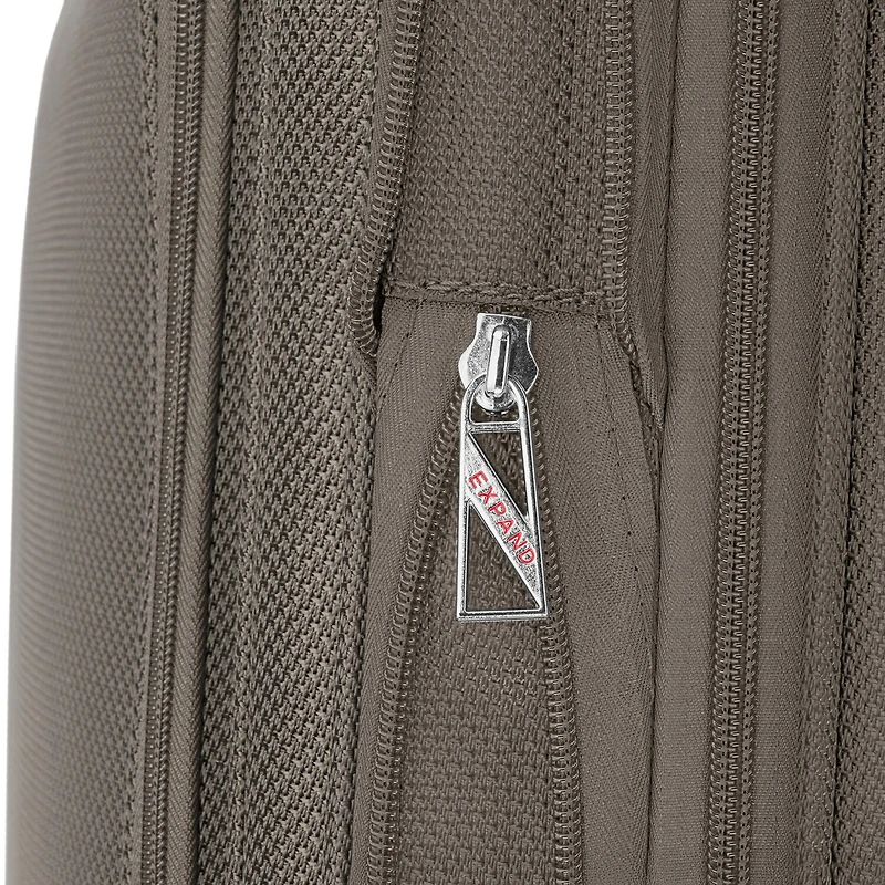 Total Travelware Charleston Inch Softside Expandable LIGHTWEIGHT Checked Spinner Luggage