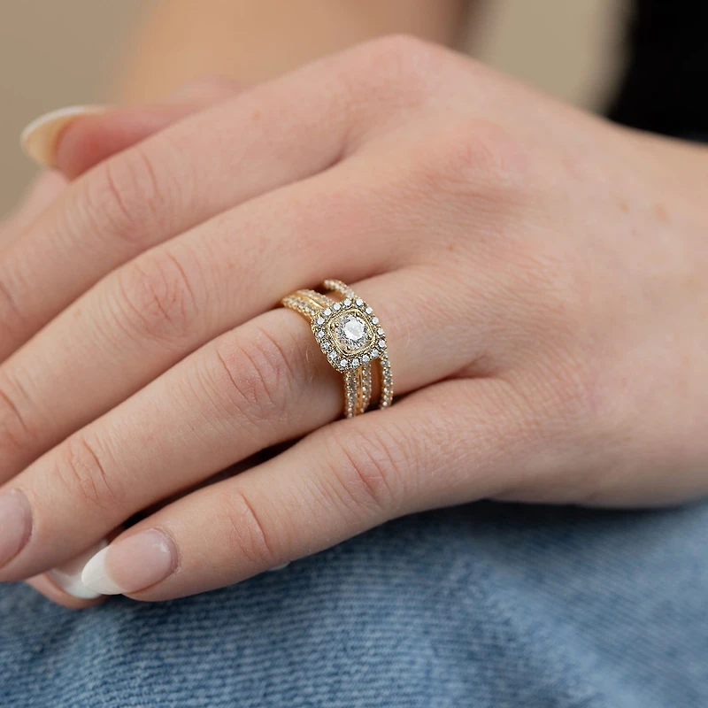 (F /Vs2) Unisex Adult 1 1/2 CT. T.W. Lab Grown White Diamond 10K Gold Side Stone Wedding Bridal Set