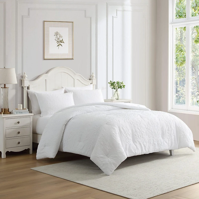 Laura Ashley Rowland 3-pc. Comforter Set