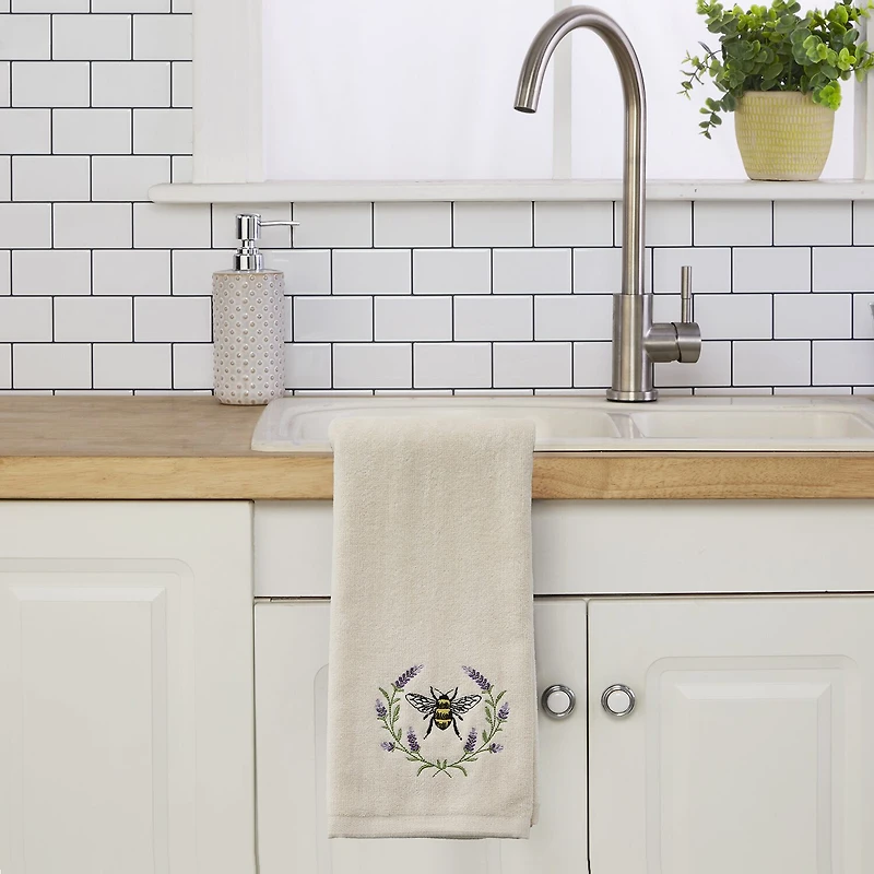 Saturday Knight Bee Lavender 2-pc. Hand Towel