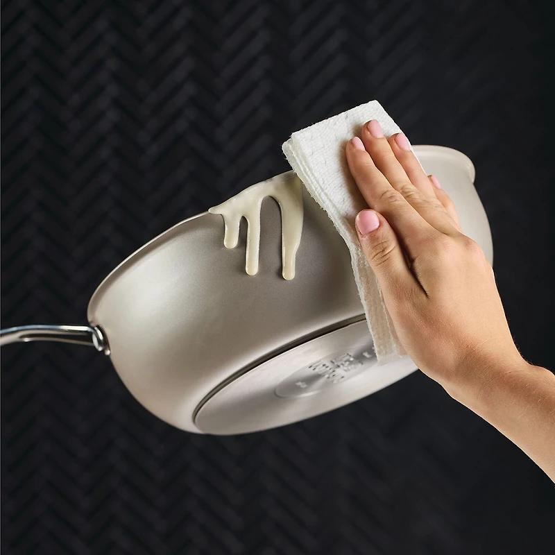 Circulon 9.5" Infinity Pan with Scratch Defense Lid and Tool Holder
