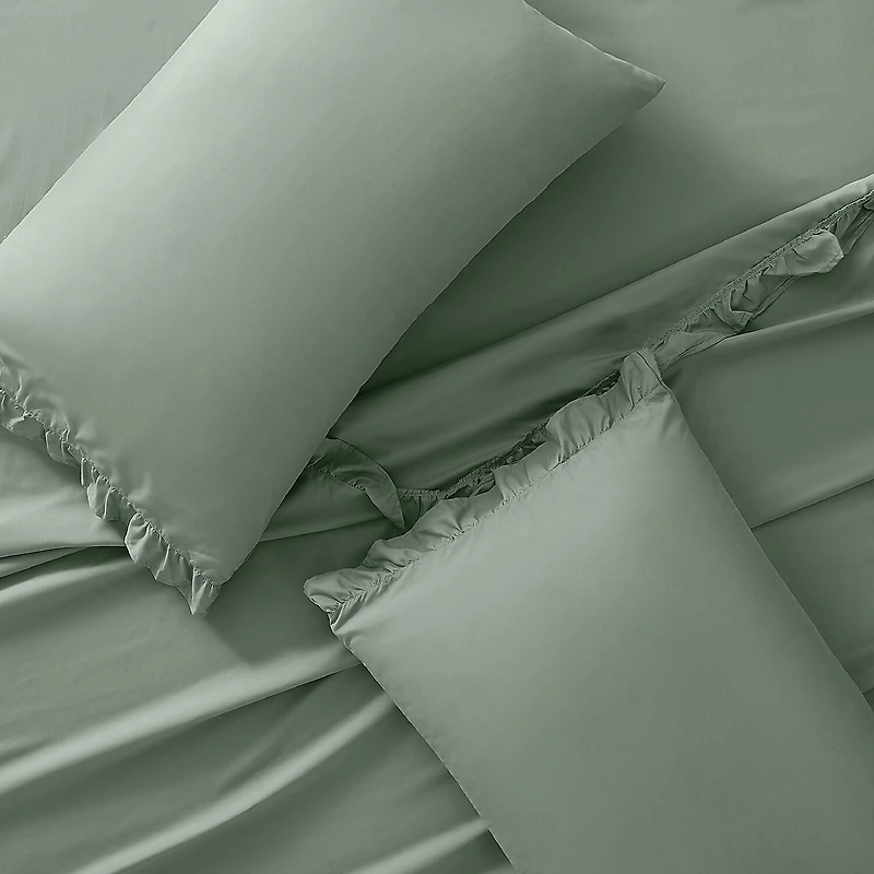 Truly Soft Solid Ruffle Sheet Set