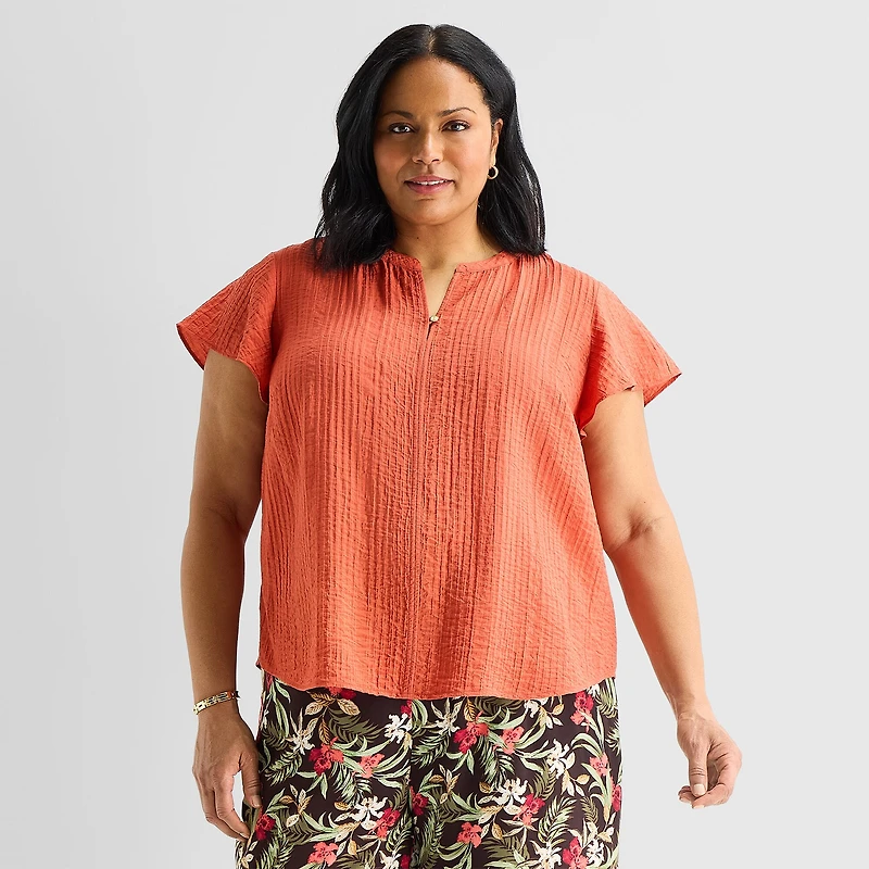 Liz Claiborne Womens Plus V Neck Short Sleeve Blouse