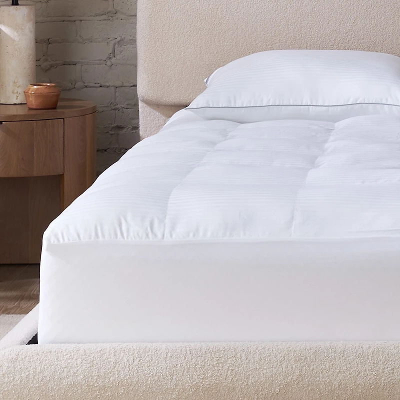 Indulgence Down Alternative Mattress Pad