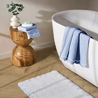 Peri Home Scallop 2-pc. Bordered Bath Towel