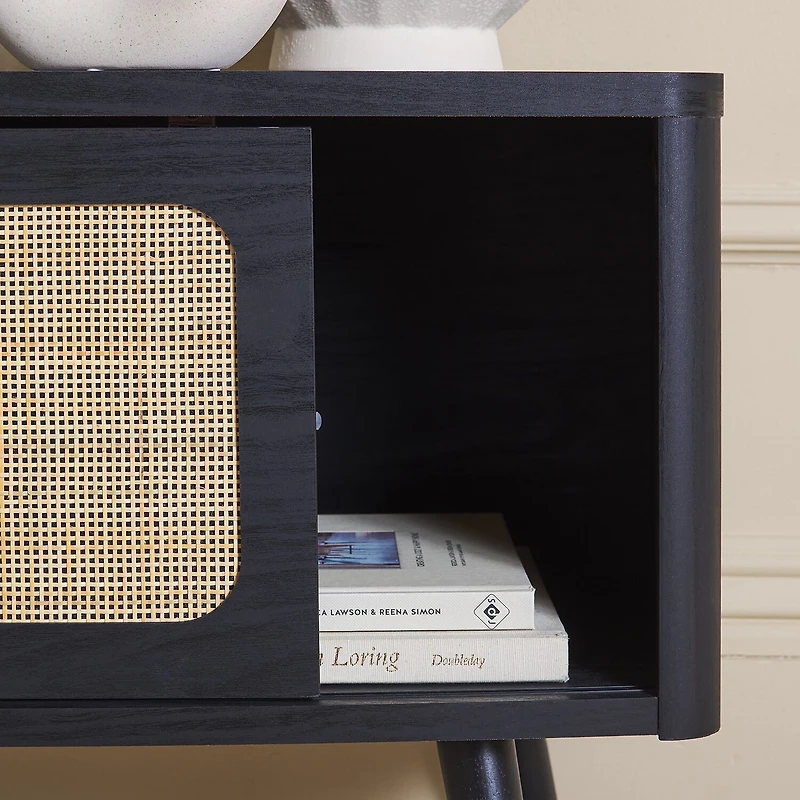 Safavieh Cielle TV Stand