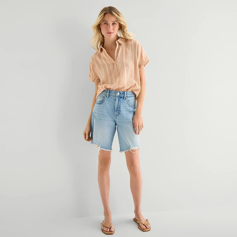 a.n.a Womens 9" Mid Rise Bermuda Short