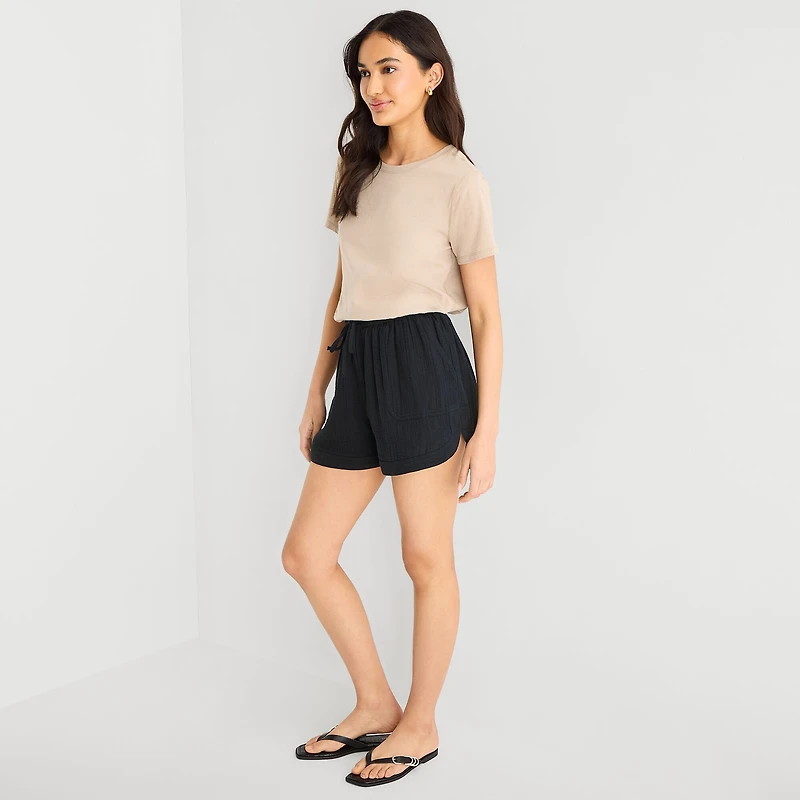 a.n.a Womens 3 1/2" Pull-On Short
