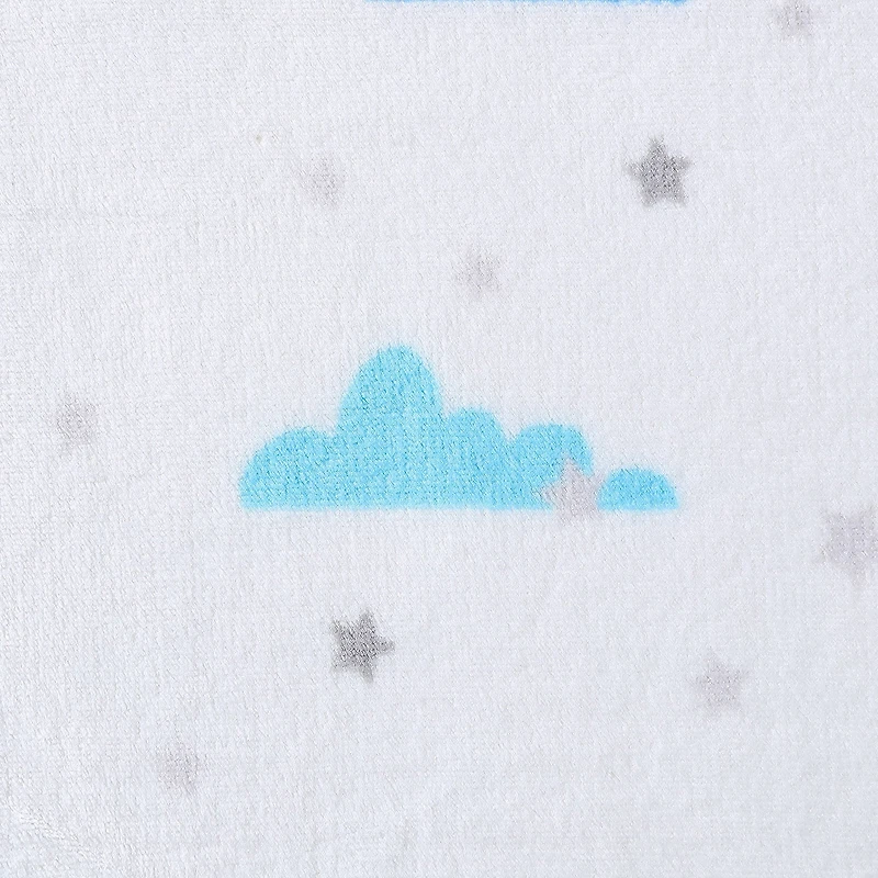 Poppy & Fritz Cloud Lightweight Throw