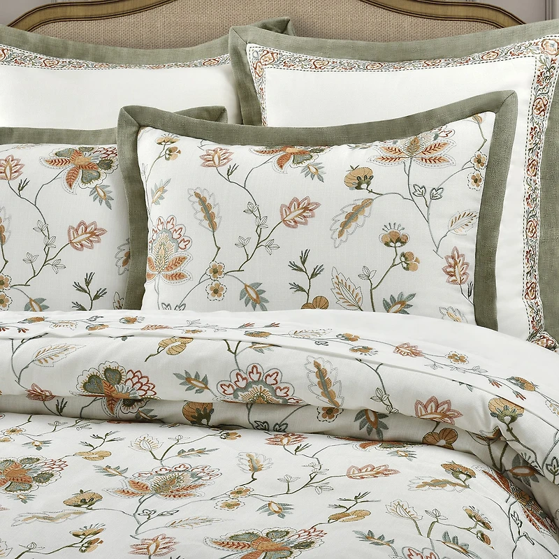 Queen Street Angela 4-pc. Floral Midweight Comforter Set