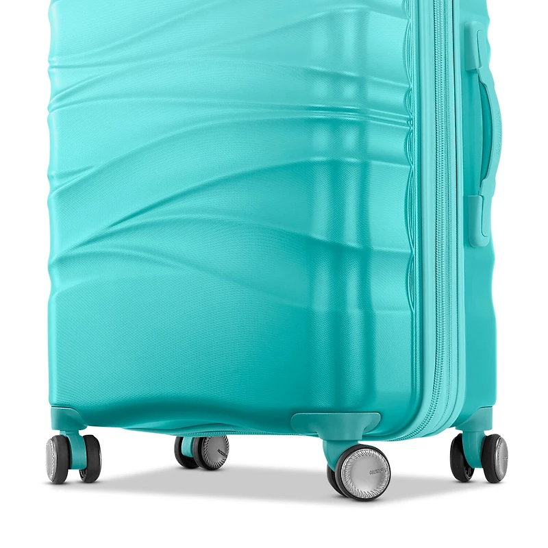 American Tourister Cascade 20 Inch Hardside Expandable Carry-On Spinner Luggage