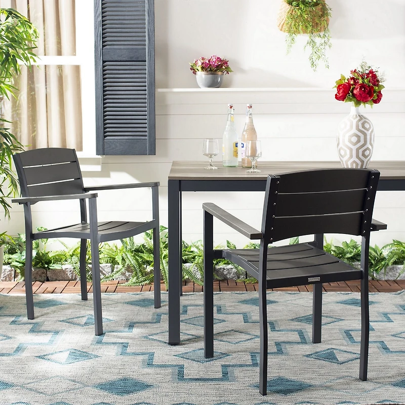 Safavieh Gerhardt Outdoor Collection 2-pc.