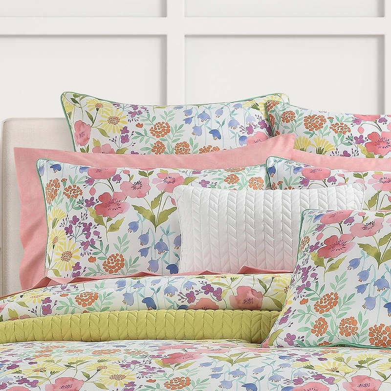 Queen Street Josie Floral Midweight Comforter Set