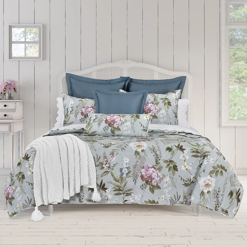 Queen Street Sakura 3-pc. Floral Hypoallergenic Quilt Set