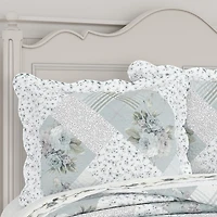 Royal Court Bungalow Spa Floral Quilt Set