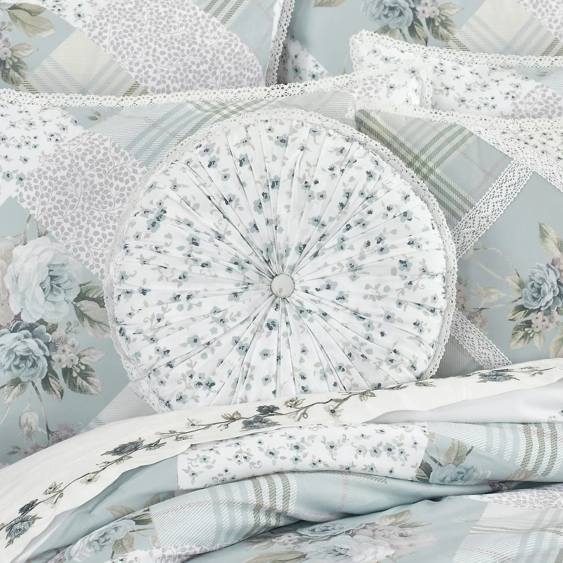 Royal Court Bungalow Spa Round Throw Pillow