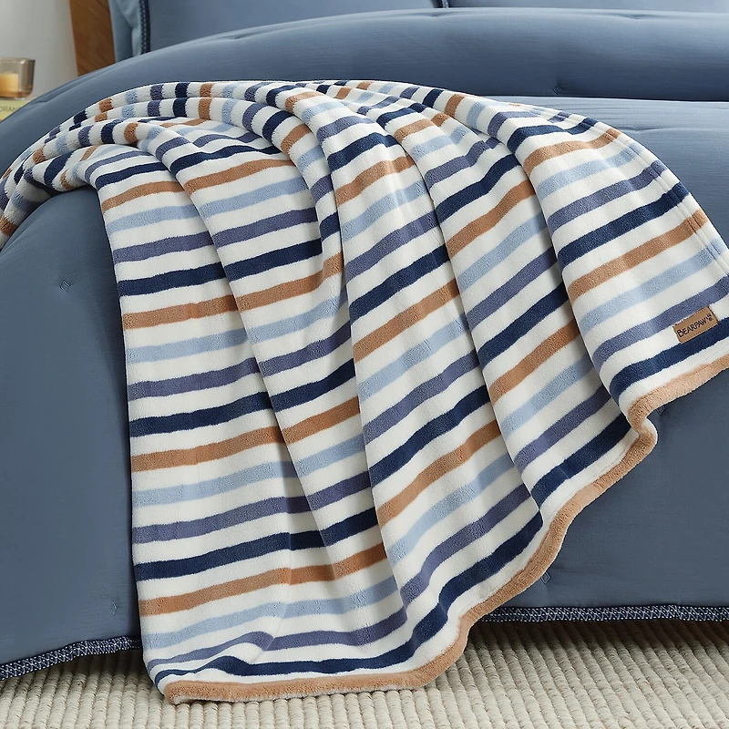 Bearpaw Super Cozy Midweight Blanket