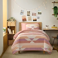 Bearpaw Connor Coco Flannel Reversible Quilt Set
